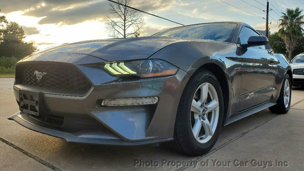 2018 Ford Mustang EcoBoost photo 16