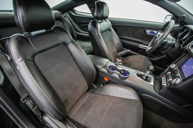 2018 Ford Mustang EcoBoost Fastback - 22895921 - 21