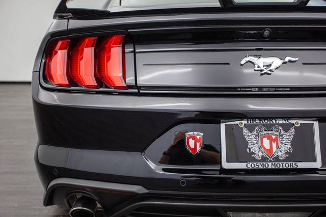 2018 Ford Mustang EcoBoost Fastback - 22895921 - 33