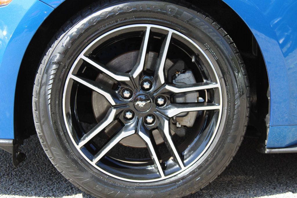 2018 Ford Mustang EcoBoost Premium Convertible photo 16