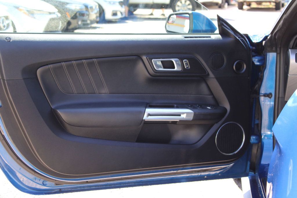 2018 Ford Mustang EcoBoost Premium Convertible photo 25