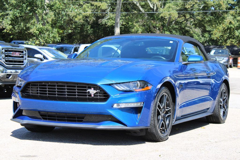 2018 Ford Mustang EcoBoost Premium Convertible photo 3
