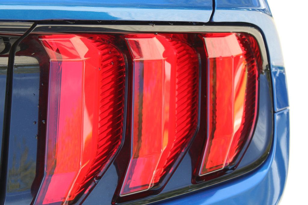2018 Ford Mustang EcoBoost Premium Convertible photo 40