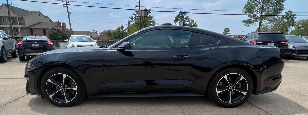 2018 Ford Mustang EcoBoost Premium Fastback - 22050871 - 10