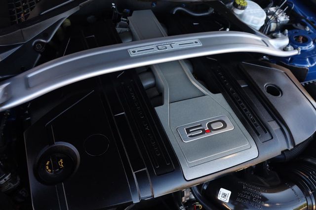 2018 Ford Mustang GT - 23045916 - 10