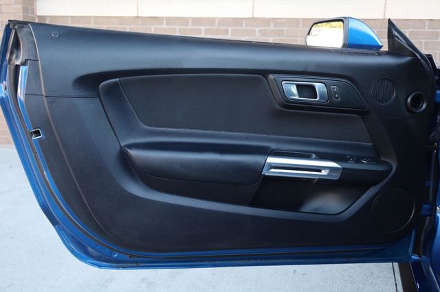 2018 Ford Mustang GT - 23045916 - 11