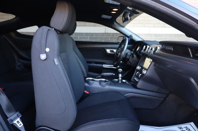 2018 Ford Mustang GT - 23045916 - 19