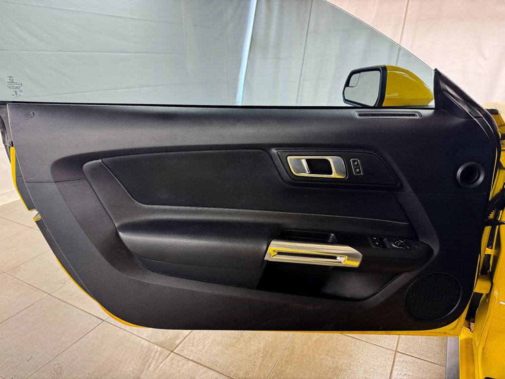2018 Ford Mustang GT - 23037927 - 12