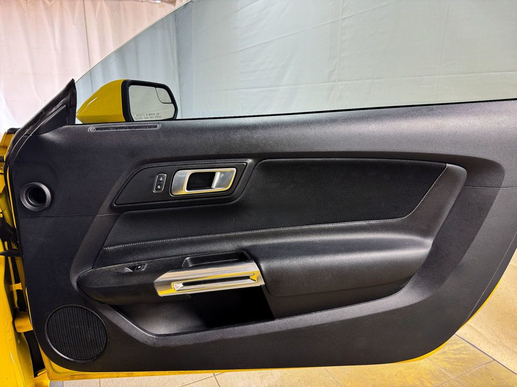 2018 Ford Mustang GT - 23037927 - 13