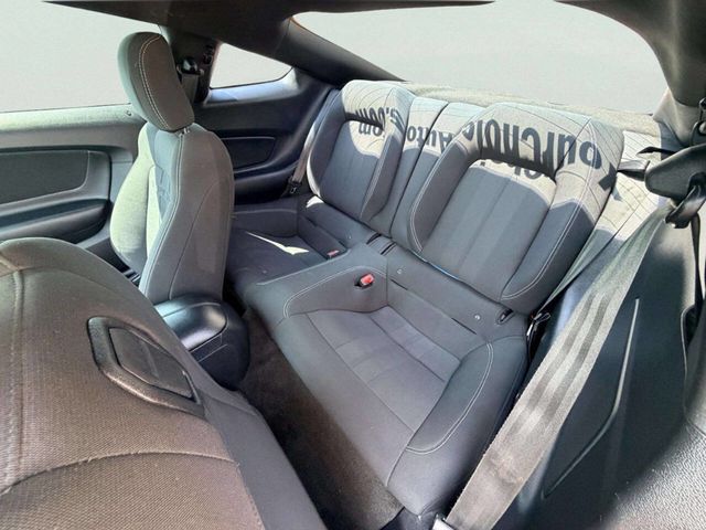 2018 Ford Mustang GT Fastback - 23060125 - 18