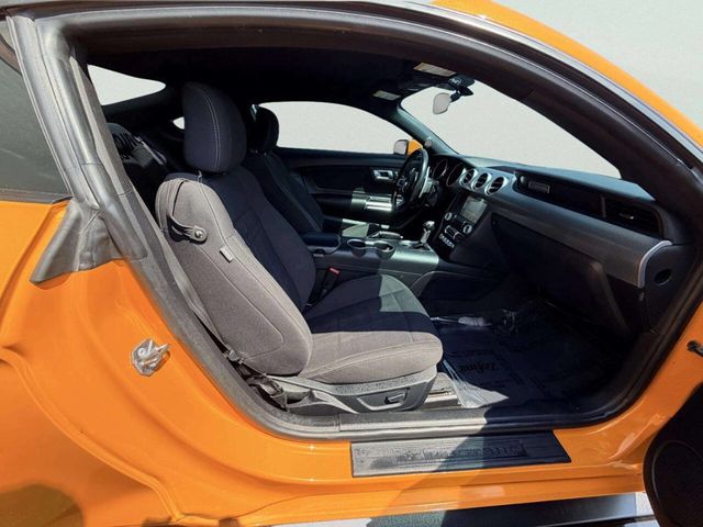 2018 Ford Mustang GT Fastback - 23060125 - 23
