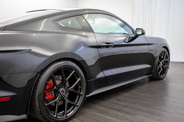 2018 Ford Mustang GT Fastback - 22605339 - 28