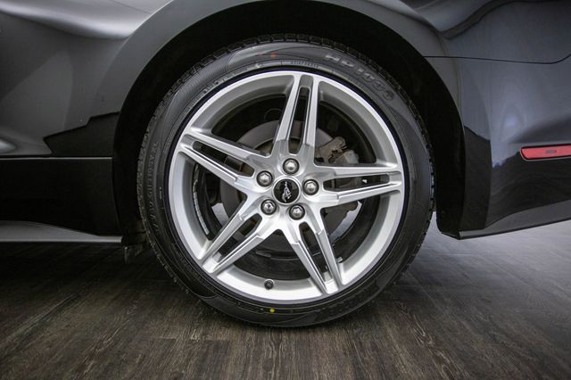 2018 Ford Mustang GT Fastback - 23002724 - 40