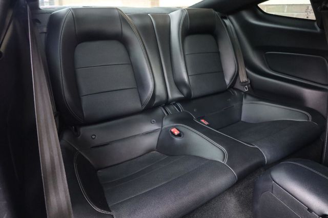 2018 Ford Mustang GT Premium - 23057707 - 18