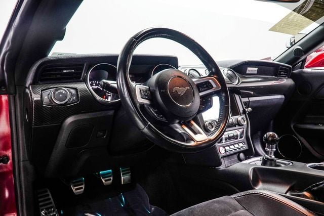 2018 Ford Mustang GT Coupe Premium's photo