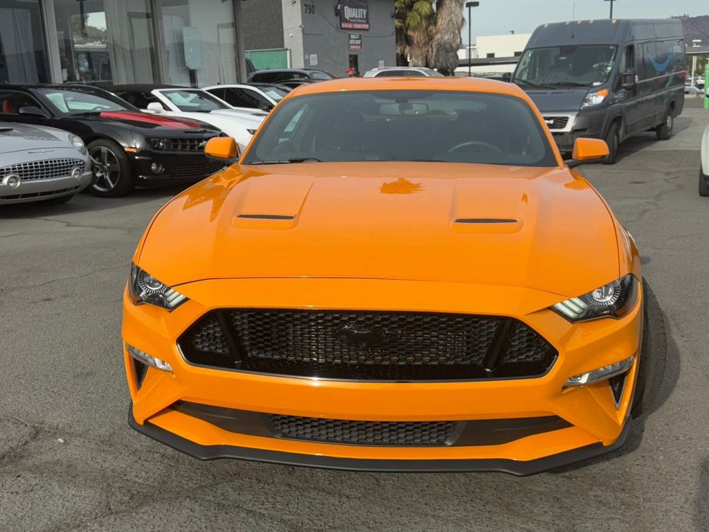 2018 Ford Mustang GT Premium Fastback - 22688575 - 2