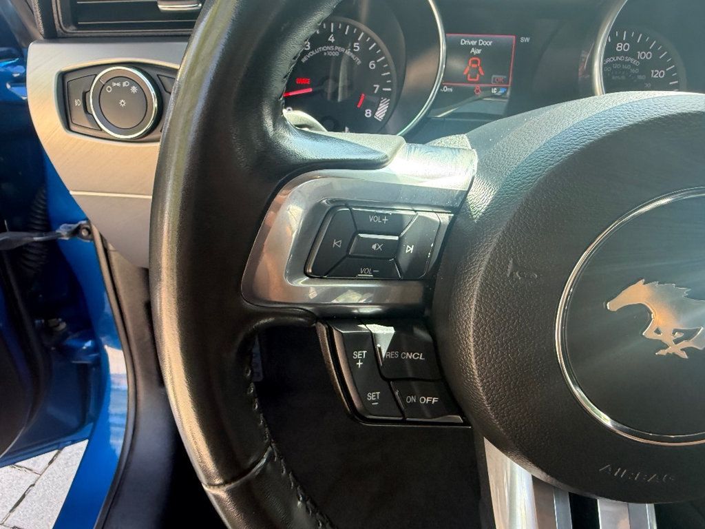 2018 Ford Mustang GT Premium Fastback - 22874563 - 17