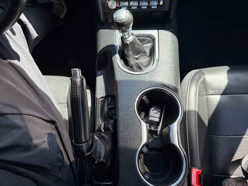 2018 Ford Mustang GT Premium Fastback - 22874563 - 22