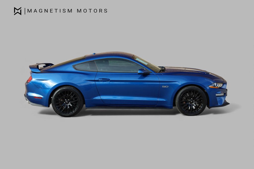 2018 Ford Mustang GT Premium photo 2