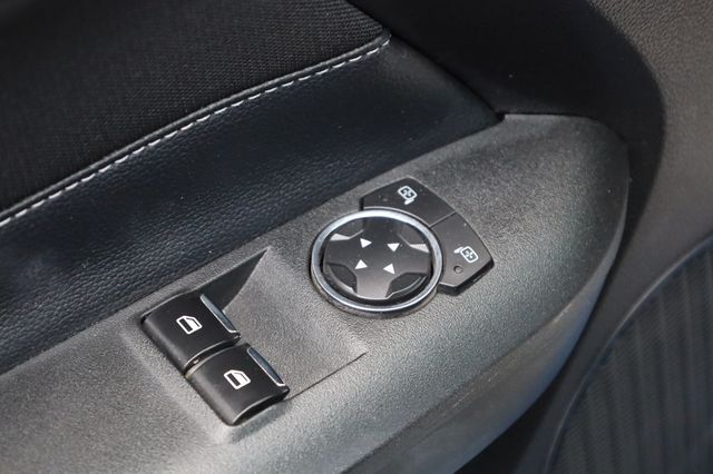 2018 Ford Mustang GT Premium Fastback - 22947456 - 26