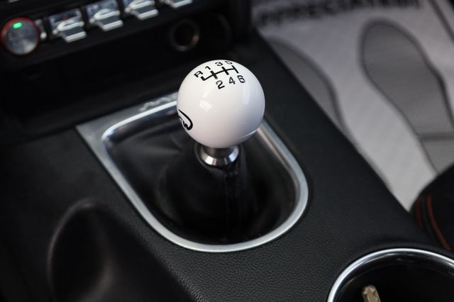 2018 Ford Mustang GT Premium Fastback - 22947456 - 33