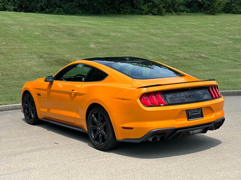 2018 Ford Mustang GT Premium Fastback - 23047793 - 3