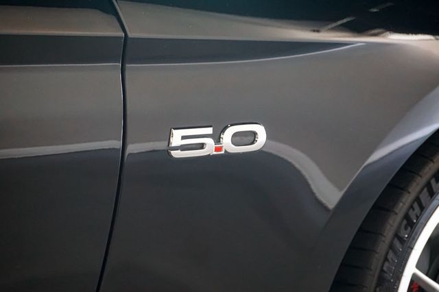 2018 Ford Mustang *GT Premium* *Performance Pkg* *6-Spd Manual* *Brembo's* - 23048516 - 29