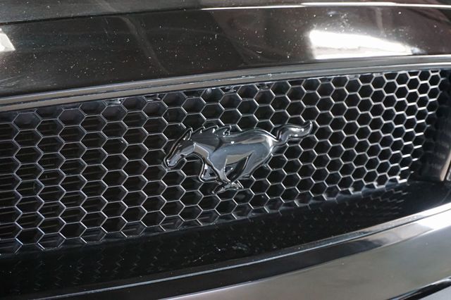 2018 Ford Mustang *GT Premium* *Performance Pkg* *6-Spd Manual* *Brembo's* - 23048516 - 52