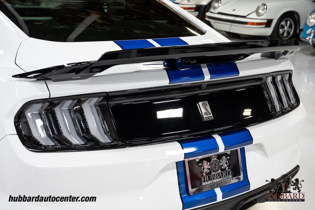 2018 Ford Mustang Shelby GT350 Fastback - 22908403 - 32