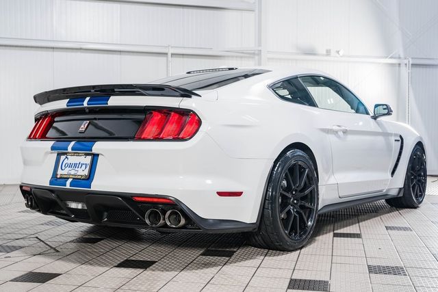 2018 Ford Mustang Shelby GT350 Fastback - 22413741 - 3