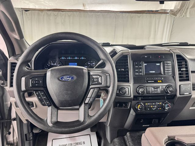 2018 Ford Super Duty F-250 SRW CREW CAB XL 4WD WITH LONG BED - 23065986 - 10