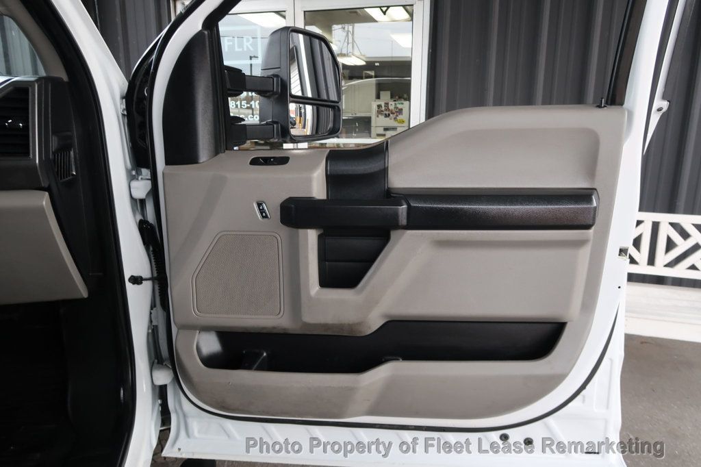 2018 Ford Super Duty F-250 SRW F250SD 4WD Crew Cab Utility  - 22969679 - 25