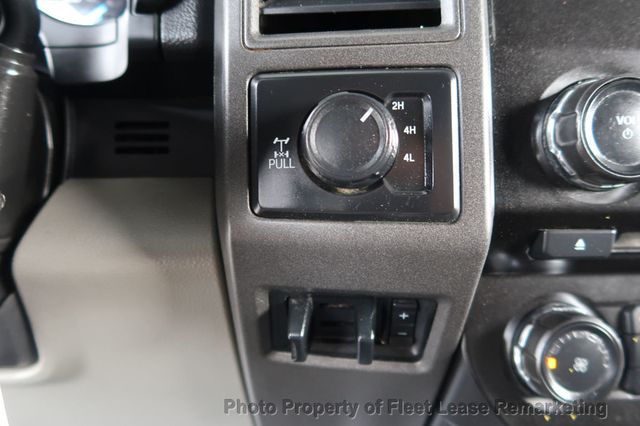 2018 Ford Super Duty F-250 SRW F250SD 4WD Crew Cab Utility  - 22969679 - 32