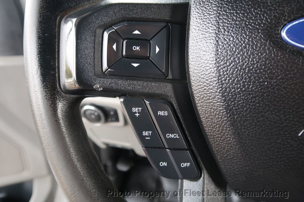 2018 Ford Super Duty F-250 SRW F250SD 4WD Crew Cab Utility  - 22969679 - 34