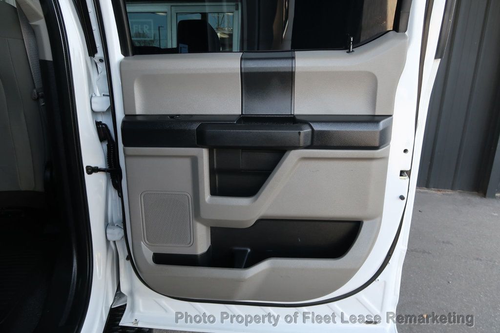 2018 Ford Super Duty F-250 SRW F250SD 4WD Crew Cab Utility  - 22974850 - 22