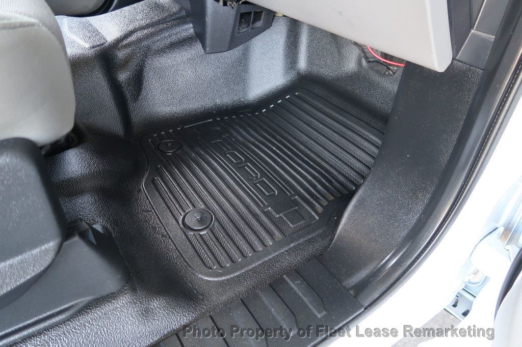 2018 Ford Super Duty F-250 SRW F250SD 4WD Crew Cab Utility  - 22974850 - 25