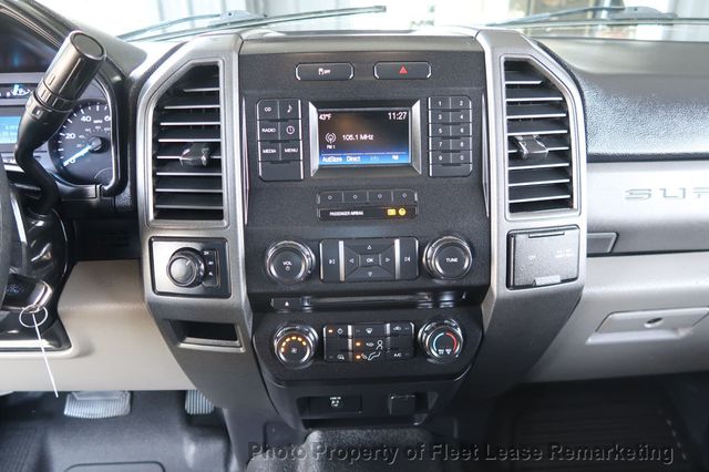 2018 Ford Super Duty F-250 SRW F250SD 4WD Crew Cab Utility  - 22974850 - 29