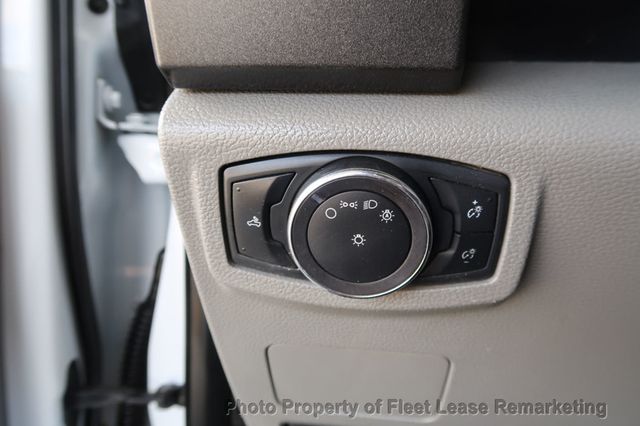 2018 Ford Super Duty F-250 SRW F250SD 4WD Reg Cab LWB - 22994296 - 29