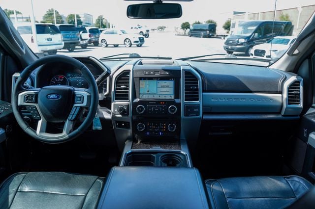 2018 Ford Super Duty F-250 SRW LARIAT 4WD Crew Cab 6.75' Box - 23030999 - 12