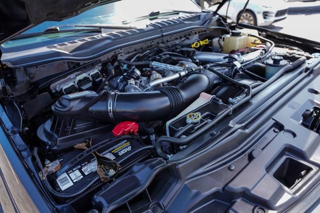 2018 Ford Super Duty F-250 SRW LARIAT 4WD Crew Cab 6.75' Box - 23030999 - 41