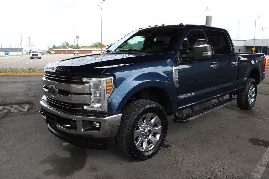 2018 Ford Super Duty F-250 SRW LARIAT 4WD Crew Cab 6.75' Box - 23035183 - 1