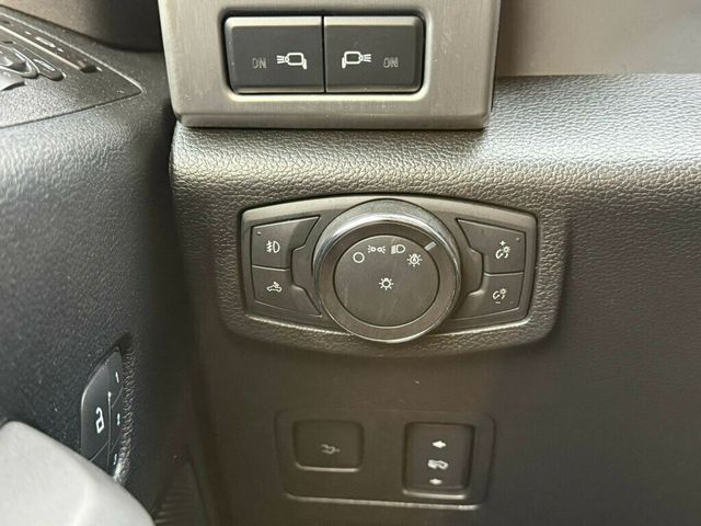 2018 Ford Super Duty F-250 SRW Platinum 4WD Crew Cab 6.75' Box - 23023678 - 28