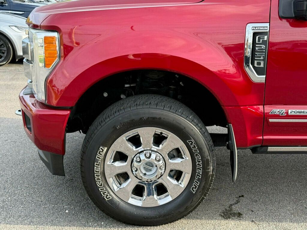 2018 Ford Super Duty F-250 SRW Platinum 4WD Crew Cab 6.75' Box - 23023678 - 43