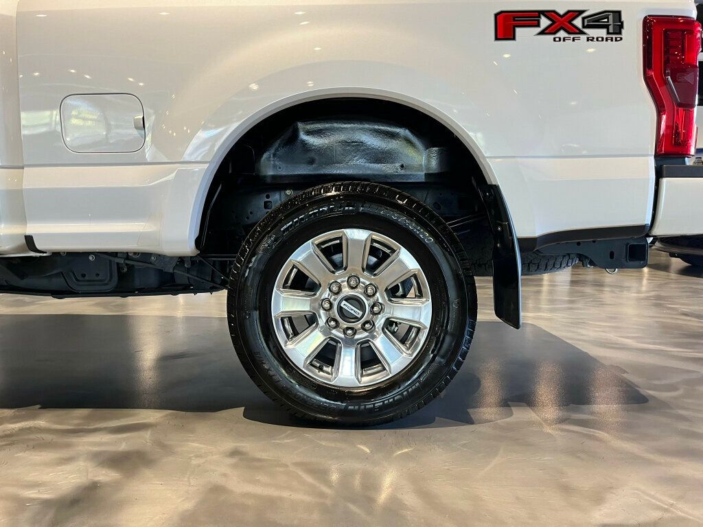 2018 Ford Super Duty F-250 SRW Platinum/4WD/PanoRoof/AdapCruise/FX4/UltimateTrailerTowCamera - 22666413 - 33