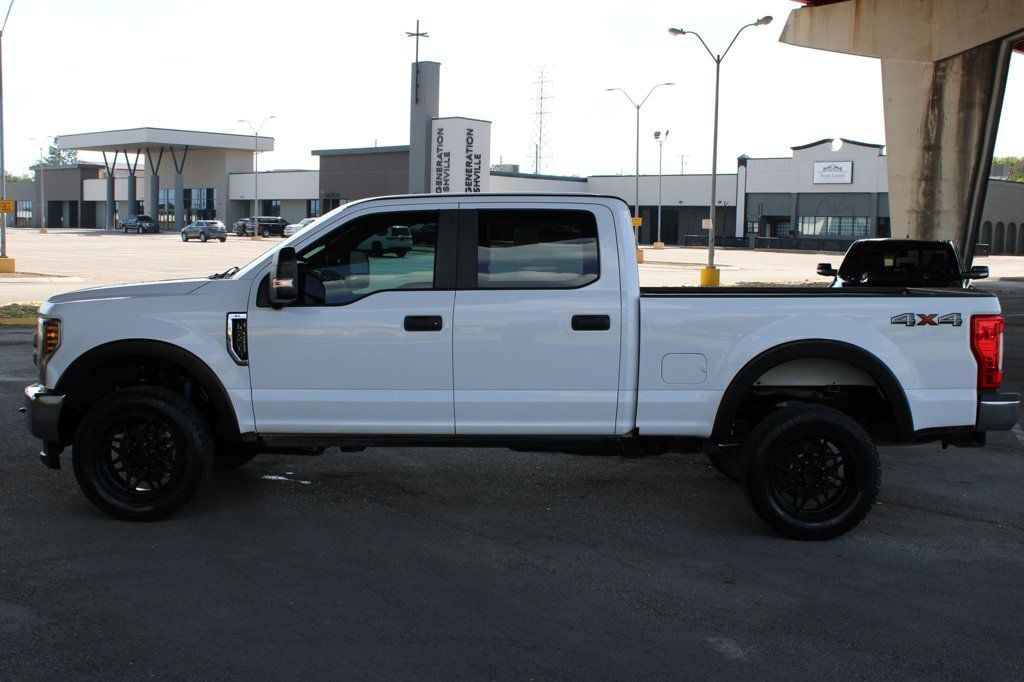 2018 Ford Super Duty F-250 SRW XL 4WD Crew Cab 6.75' Box - 23079644 - 0