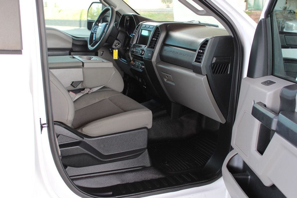 2018 Ford Super Duty F-250 SRW XL 4WD Crew Cab 6.75' Box - 23079644 - 8