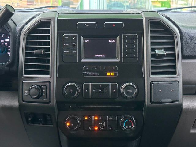 2018 Ford Super Duty F-250 SRW XL 4x4 4dr Crew Cab 8 ft. LB Pickup - 22959346 - 26