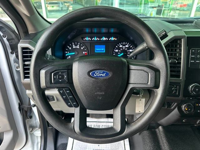 2018 Ford Super Duty F-250 SRW XL 4x4 4dr Crew Cab 8 ft. LB Pickup - 22959346 - 31