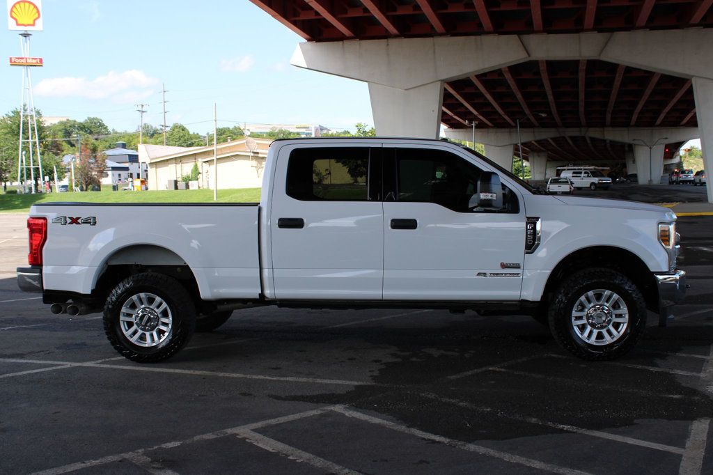 2018 Ford Super Duty F-250 SRW XLT 4WD Crew Cab 6.75' Box - 23050565 - 4