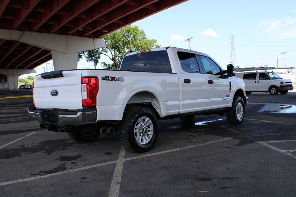 2018 Ford Super Duty F-250 SRW XLT 4WD Crew Cab 6.75' Box - 23050565 - 5